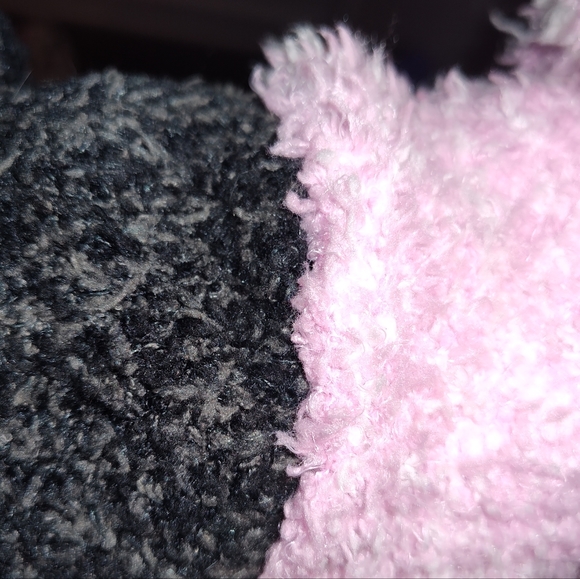 SKIMS Knit Hoodie - Picture 13 of 13